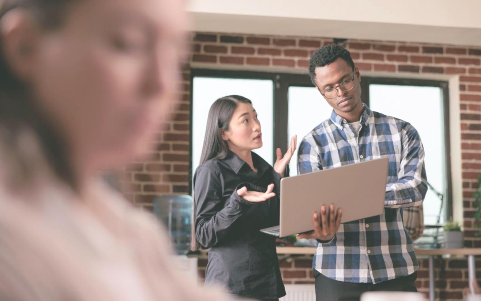 Decentralized application development workspace