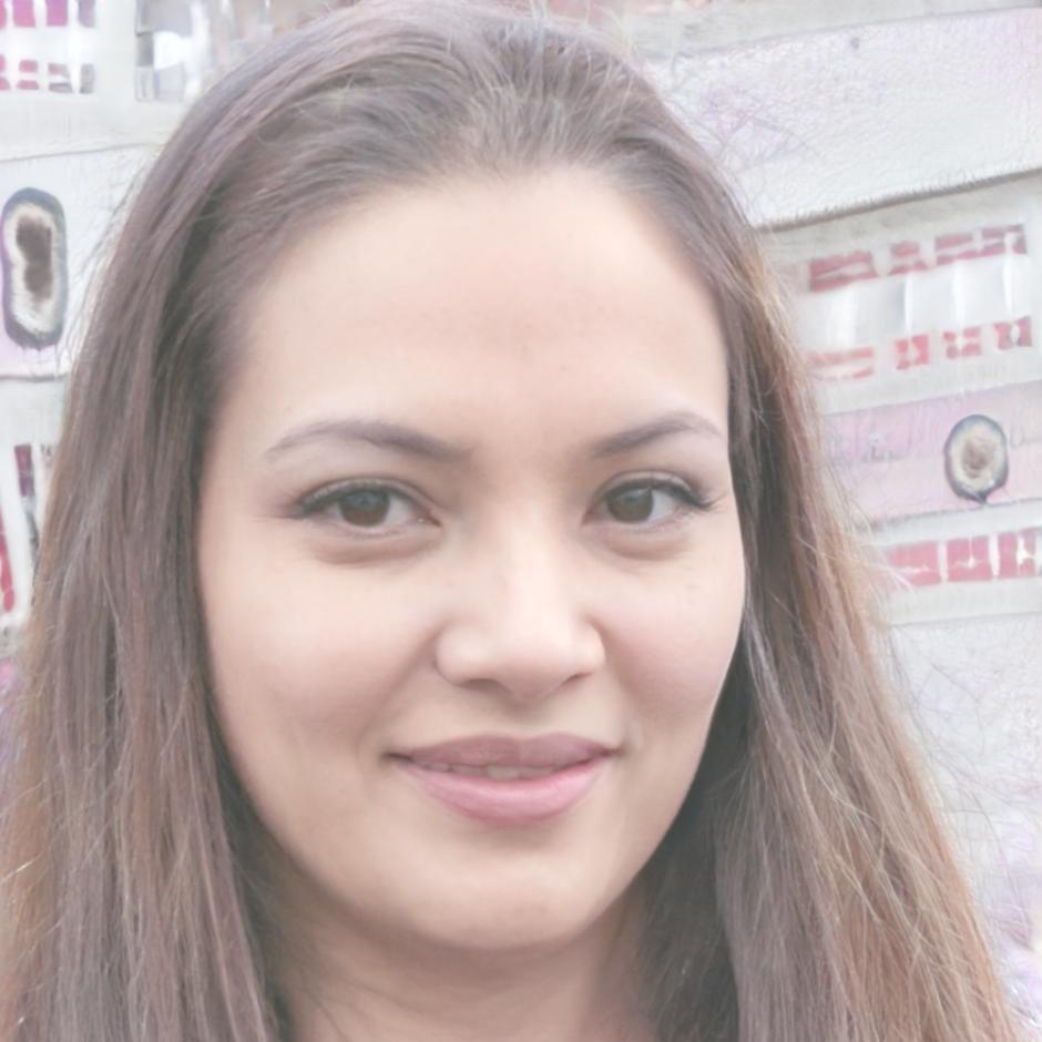 Instructor Darina Sobotka reviewing student projects